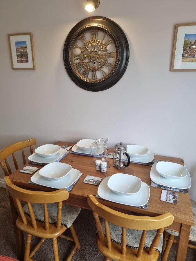 Endeavour Cottage - A Wonderful Whitby Holiday ภายนอก รูปภาพ